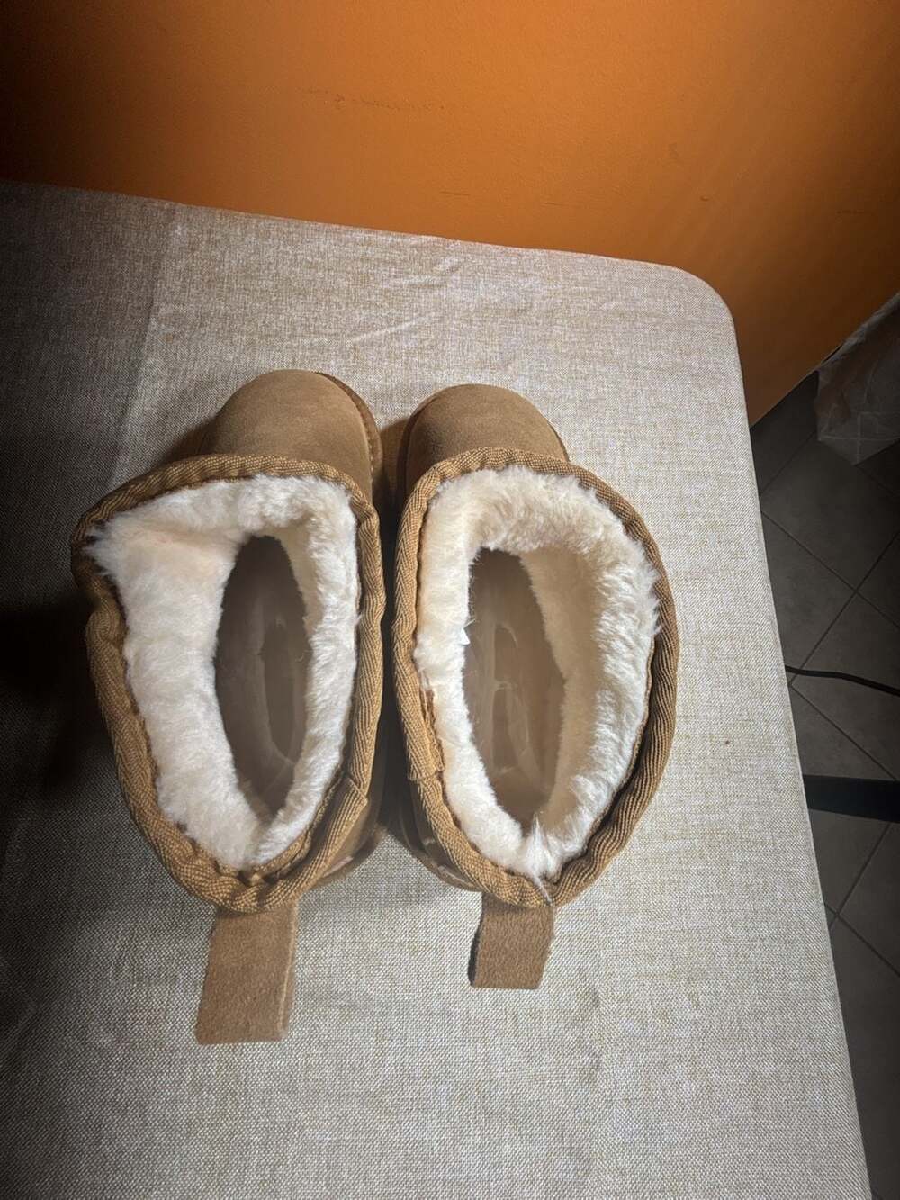 UGG Classic Ultra Mini Boot Size 9 Chestnut Suede - Picture 3 of 7